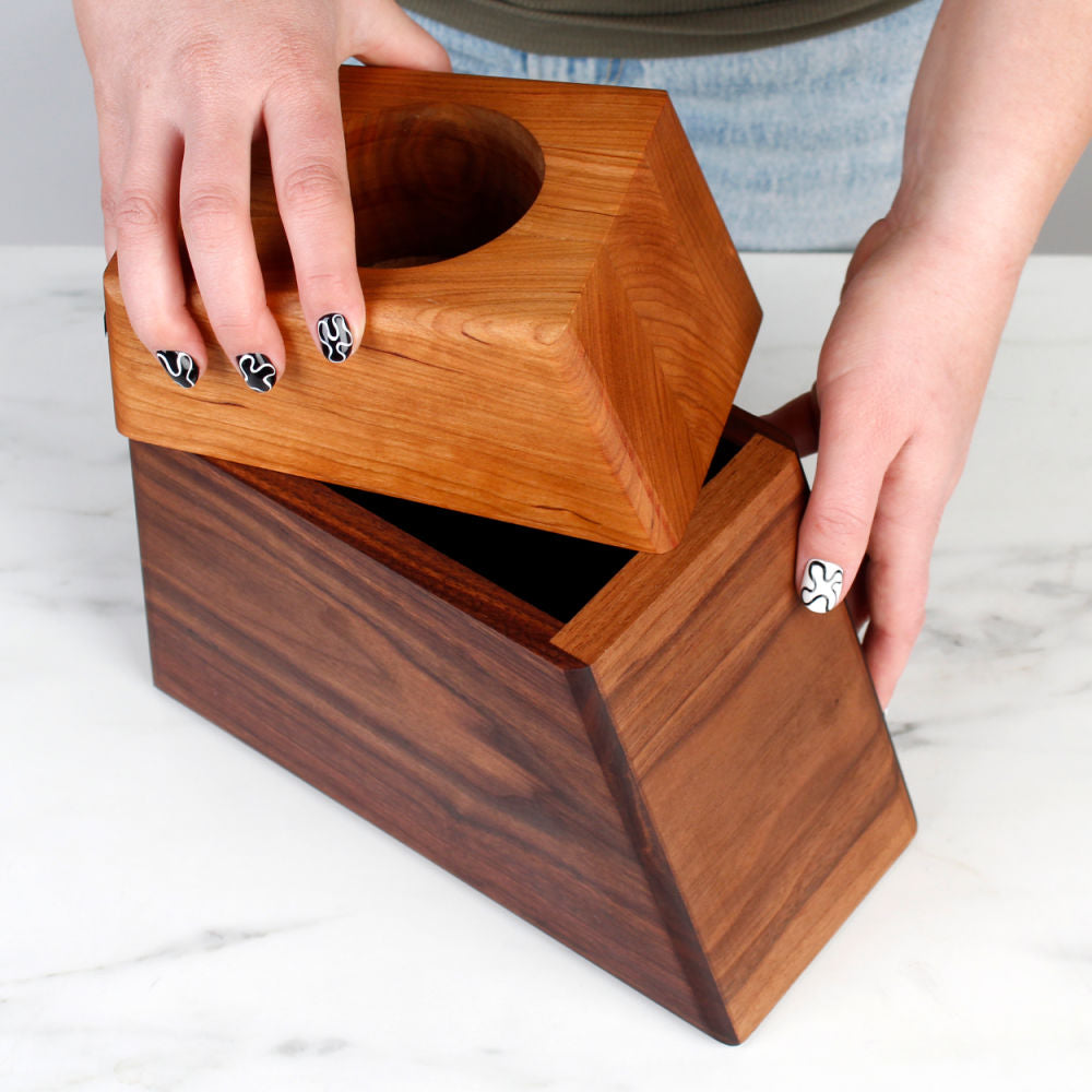 The Living Urn Planter™ - Be a Tree Cremation