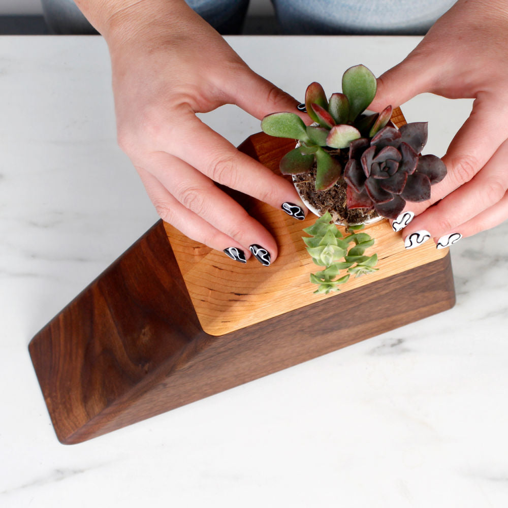 The Living Urn Planter™ - Heaven Bound